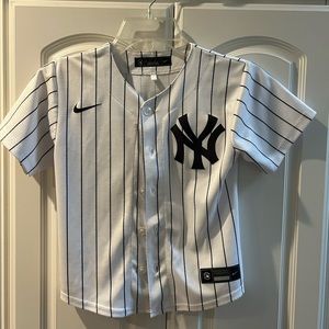 Yankees Judge Jersey (Youth Medium)